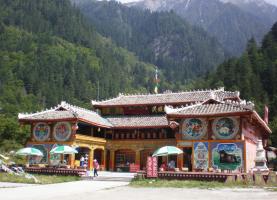 Tibetan House in Jiuzhaigou valley